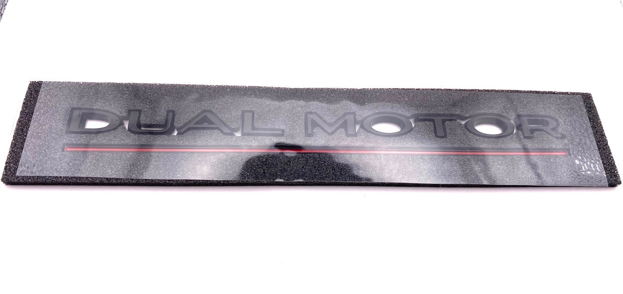 OEM SPEC Dual Motor Emblem (Black + Red Underline)